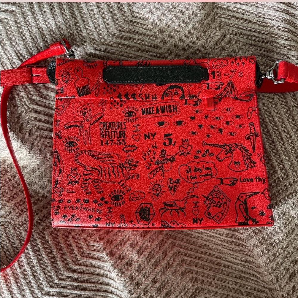 Min & Mon Vali handbag from Creatures of the Future collection